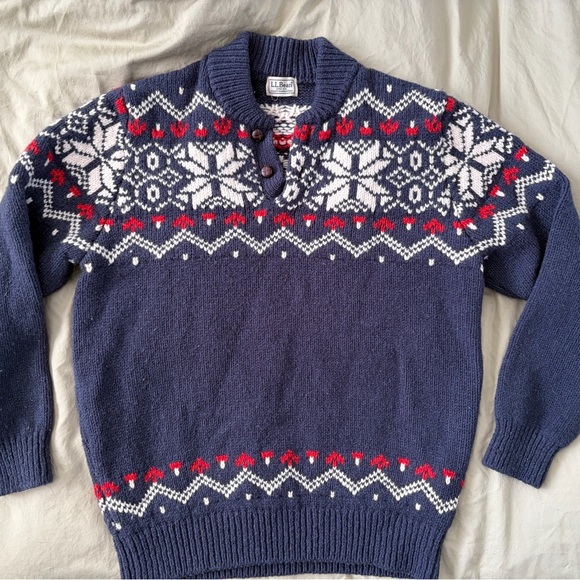 L.L. Bean Other - L.L. Bean Navy Fair Isle 100% Lambs Wool Crewneck Sweater - Like New